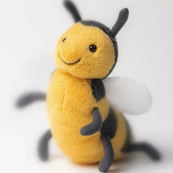 Brynlee Bee*Jellycat Hot